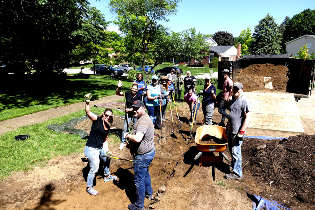 Volunteers Digging a Rain Garden
