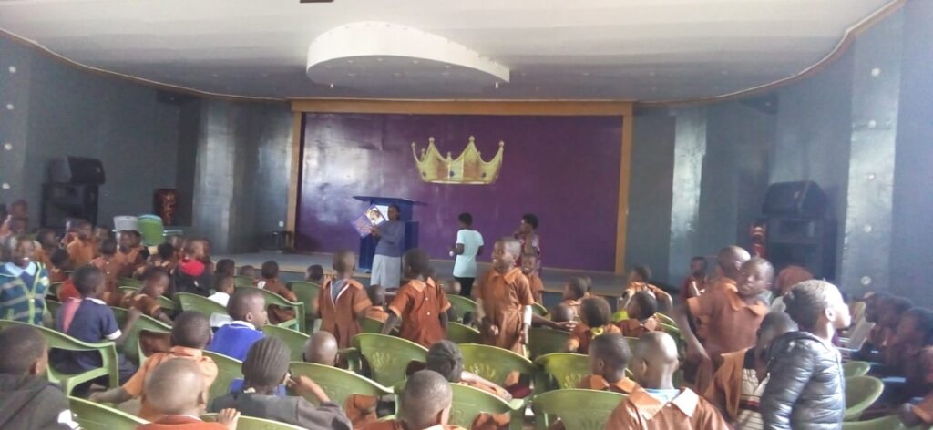 MOTIVATE VOLUNTEER STAFF TO HELP A CHILD