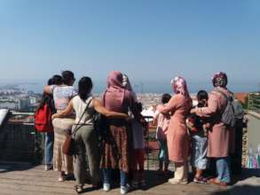 Visiting Landmarks in Thessaloniki With The Women