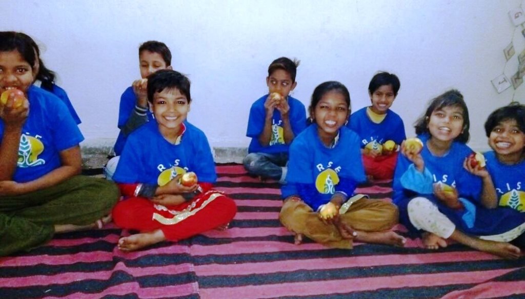 Provide Nutritional Support to 1000 Poor Children