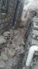 Constructing retaining walls
