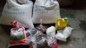 FOOD BASKETS TO THE DOORS