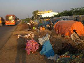 Migrants live near dangerous highways