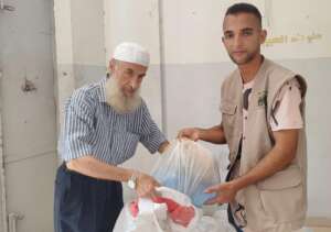 Grandfather of Doaa, Asmaa, and Youssef