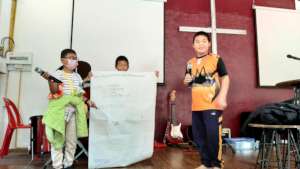 Children present their ideas