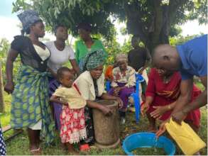 Training in botanical pesticide formulation