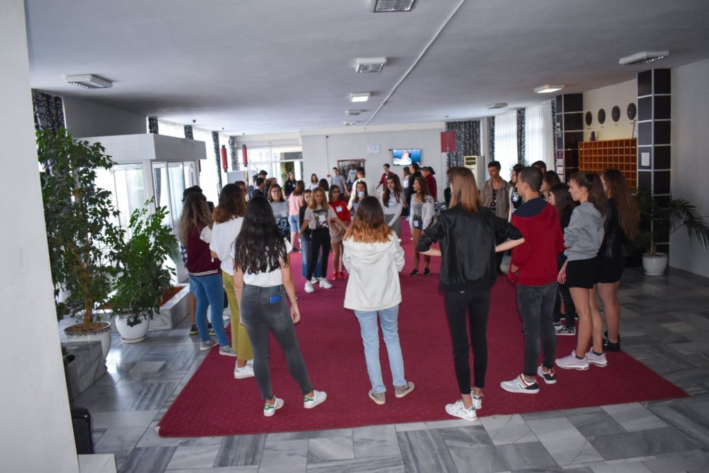 Empower Students through Leadership Training