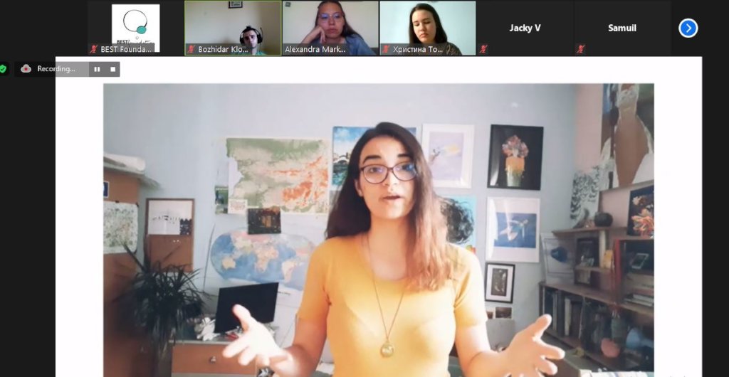 Empower Students through Leadership Training