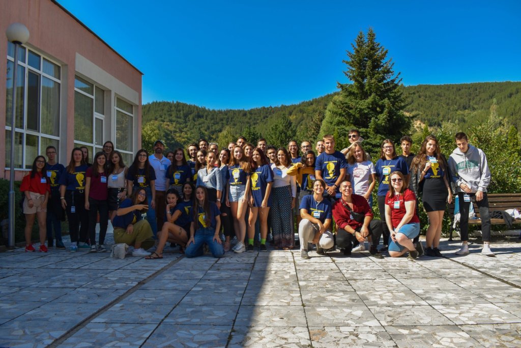 Empower Students through Leadership Training