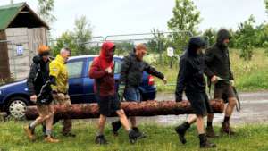 Moving the logs to the hewing site