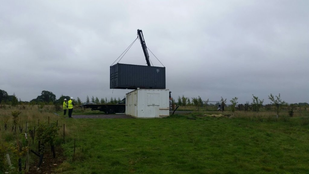 Off-grid Eco-friendly Woodland Classroom