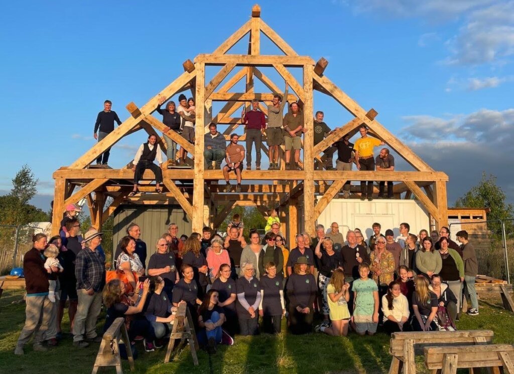 Off-grid Eco-friendly Woodland Classroom