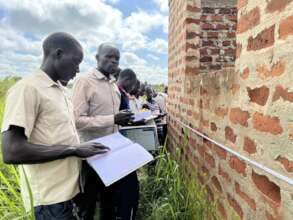 The Carpentry class learning roofing