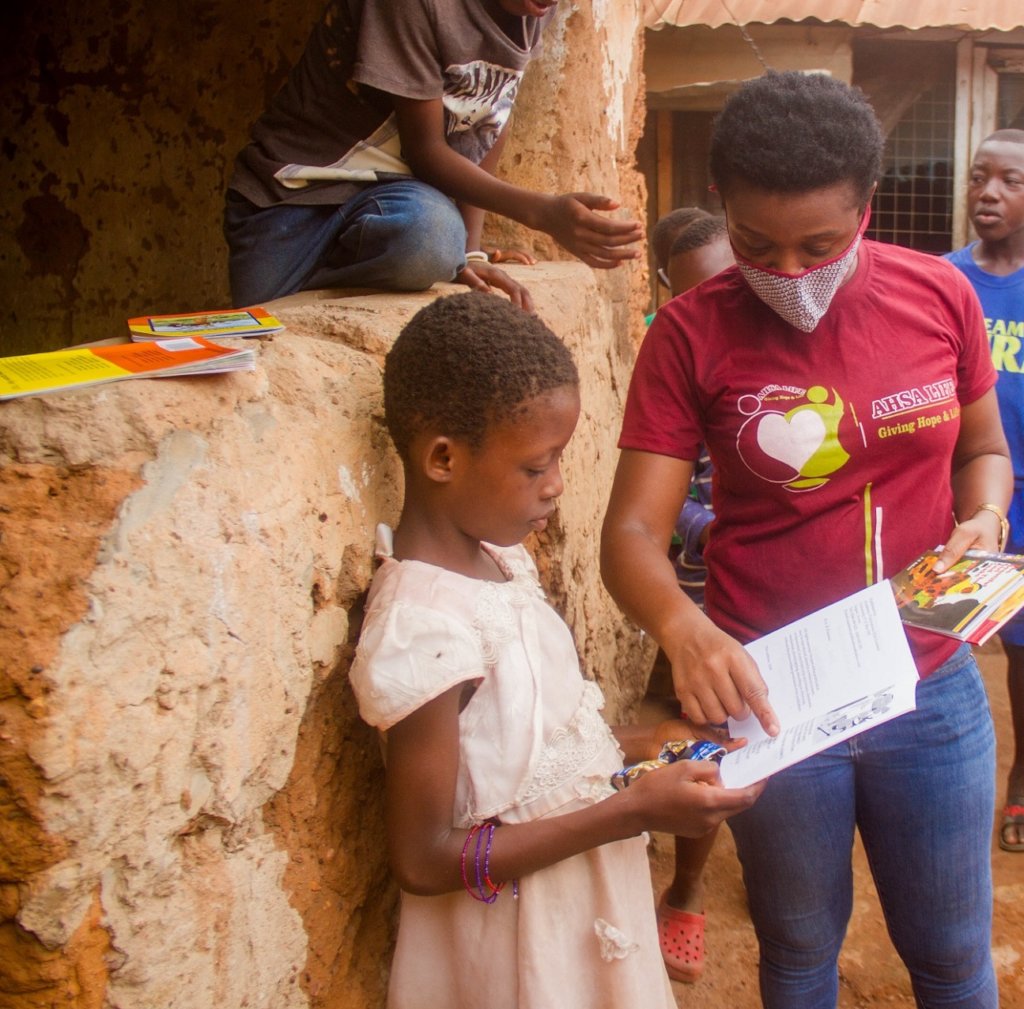 RAISING FLUENT AND QUALITY FEMALE READERS IN SUBRI