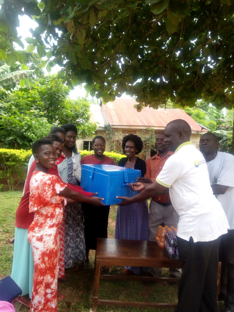 Give 200 teenage mothers in Busoga a second chance