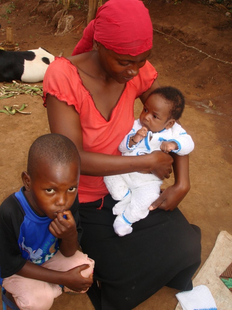 Empower 20 rural women in Nyabubare village Uganda