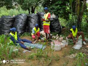 Construction of eco-benches from plastic bottles