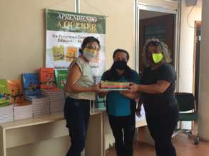 Suyin delivering books to Prof. Carla Blanco