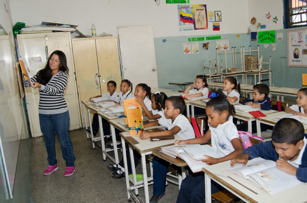Empower 4000 Venezuelan Children to Succeed!