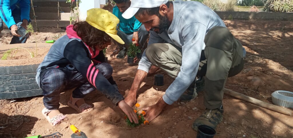 Mr. Ouefgha working with one of the participants