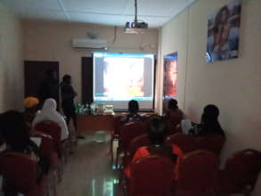 Training session on how to make soap