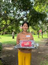 Student in Mengwi received school supplies