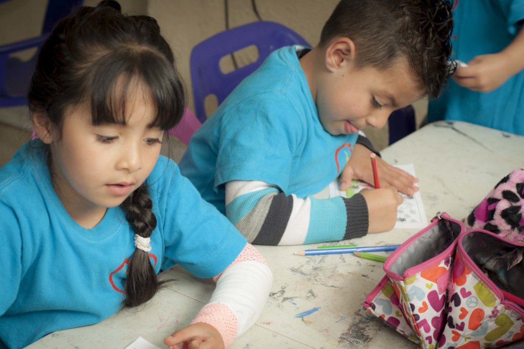 Education for 130 vulnerable children in Colombia
