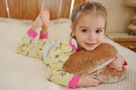 Give new pajamas to children in Foster Care!