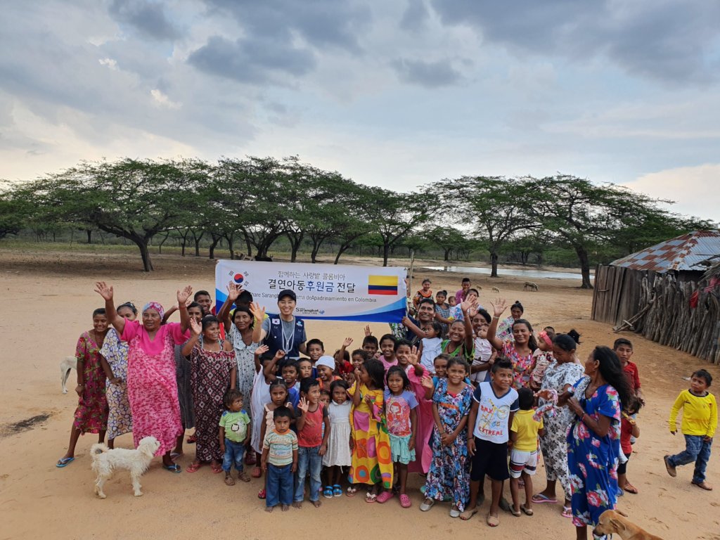Empower WAYUU women through handcrafted bags
