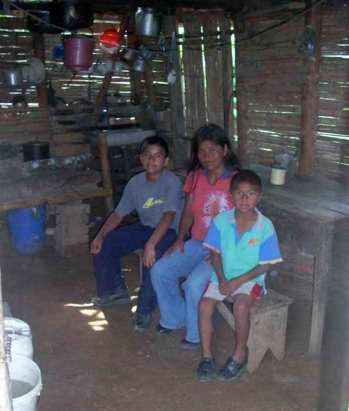 Educate women victims of drug trafficking Colombia