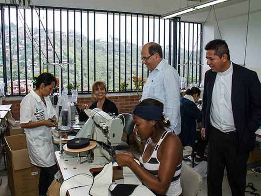 Educate women victims of drug trafficking Colombia