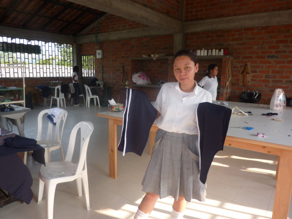 Educate women victims of drug trafficking Colombia