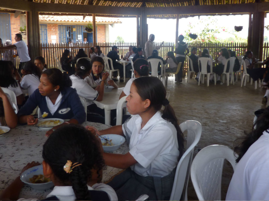 Educate women victims of drug trafficking Colombia