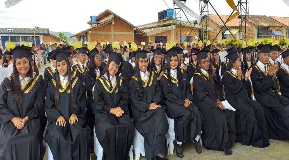 Educate women victims of drug trafficking Colombia