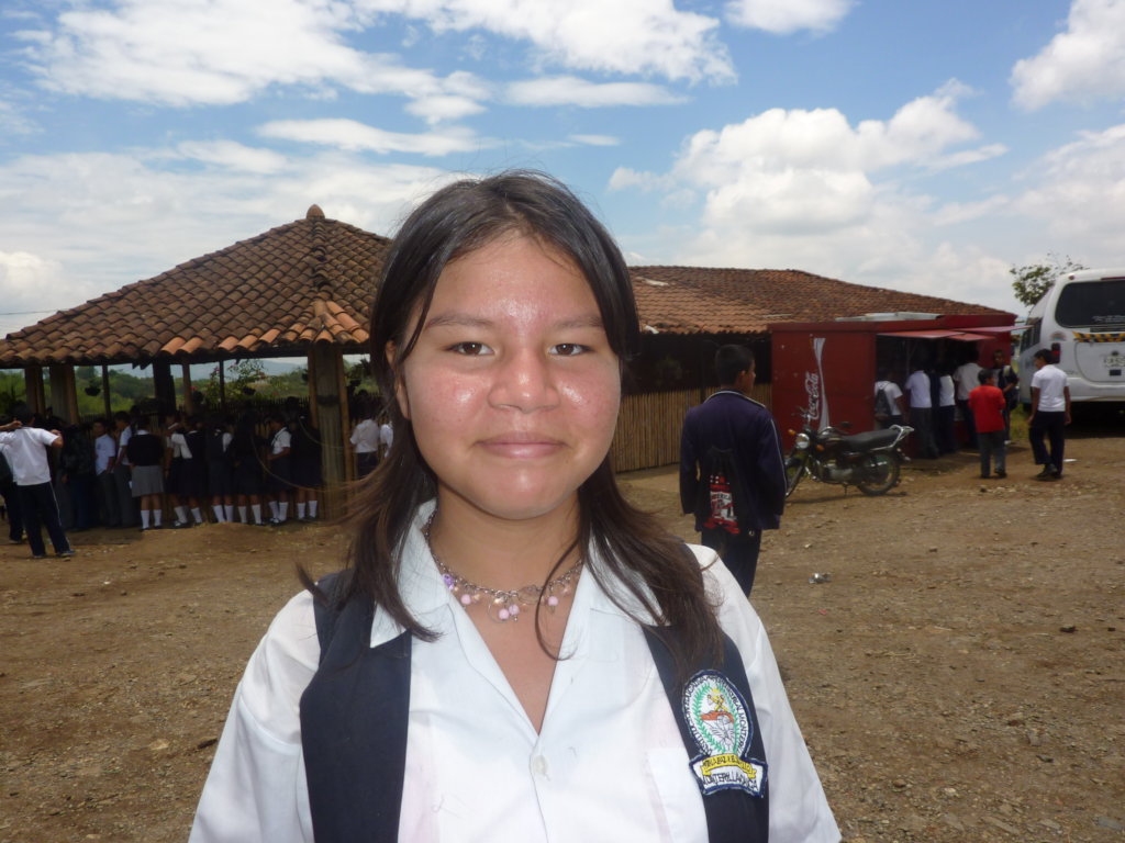 Educate women victims of drug trafficking Colombia