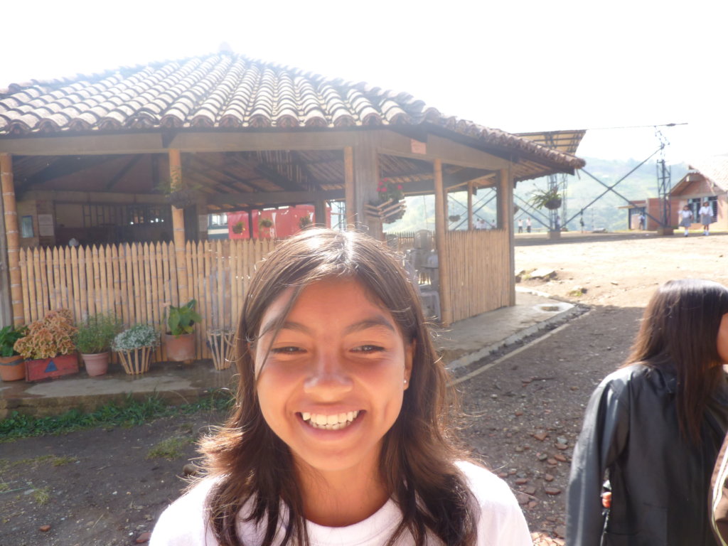 Educate women victims of drug trafficking Colombia