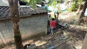 Home visit to Lahu tribe village - 03
