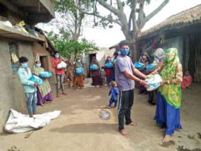 Relief Kits being distributed in Jhabua district
