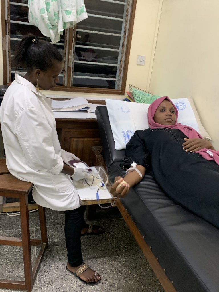 Transport 1,500 blood donors to save 4,500 lives