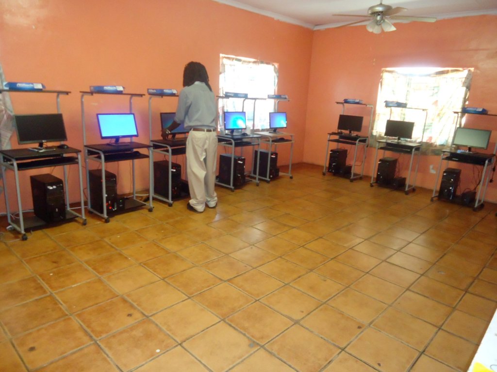 Bokamoso Computer lab