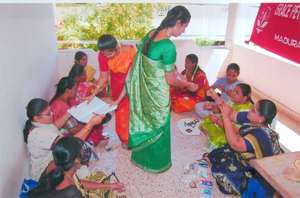 Artificial Jewellary Making Course for Women-1