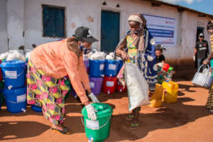 Emergency hygiene equipment and food distribution