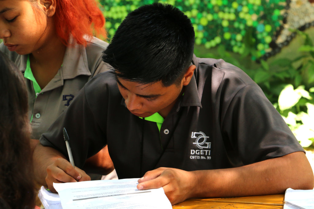 #CloseTheGap with computers for students in Mexico