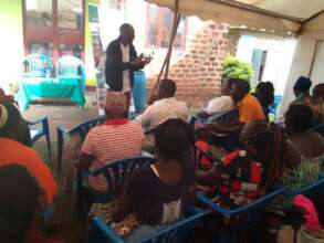 Officer conducting a briquette training in Gobero