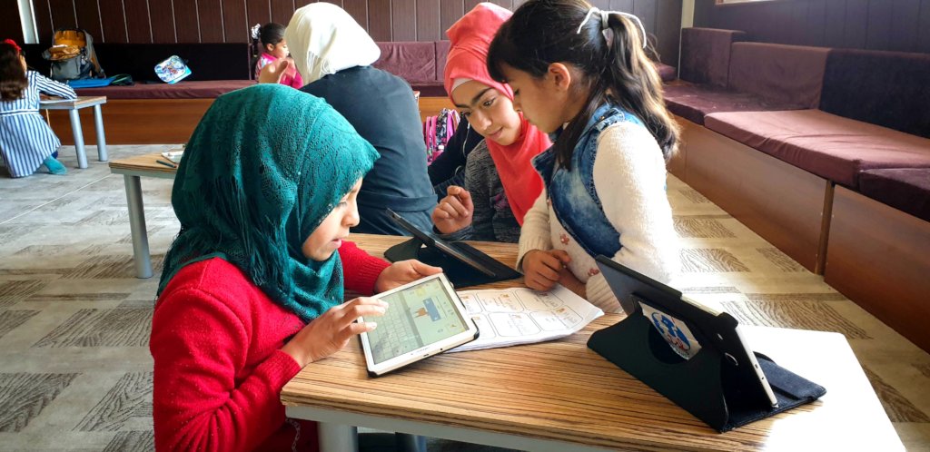 Digital education for Syrian refugee children