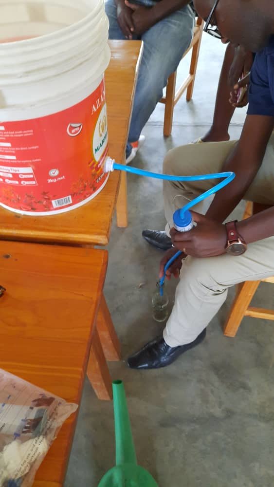 Give clean water filters to 105 vulnerables!