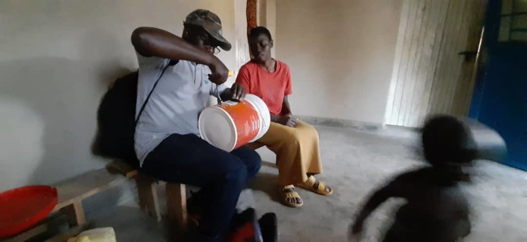 Give clean water filters to 105 vulnerables!