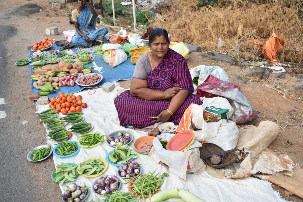 COVID relief for women: food carts  in Tamil Nadu