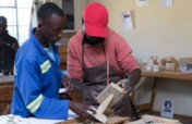 Hands On! Equip Deaf youth to work in Zimbabwe