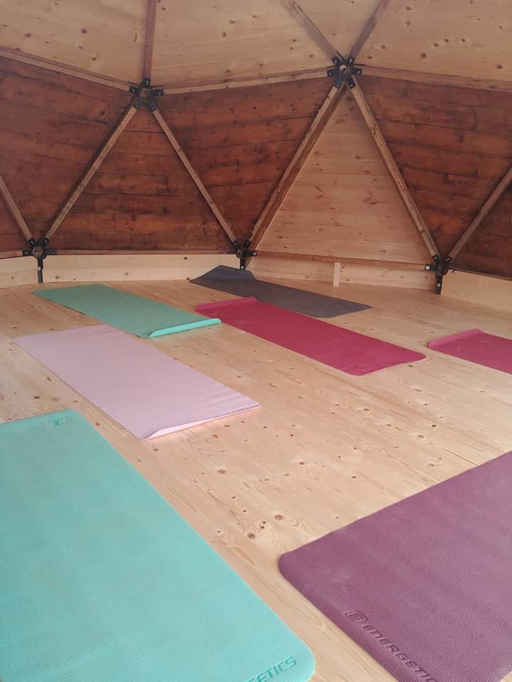 Women's Sports: Safe Spaces For Refugees in Greece